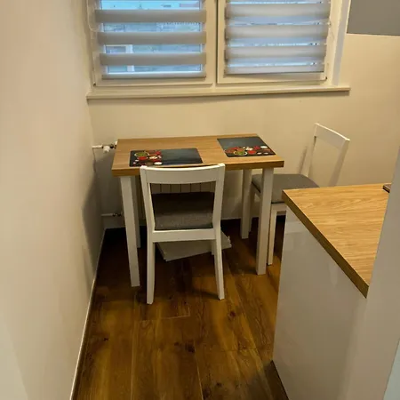 Apartament Mon Reve فروتسواف